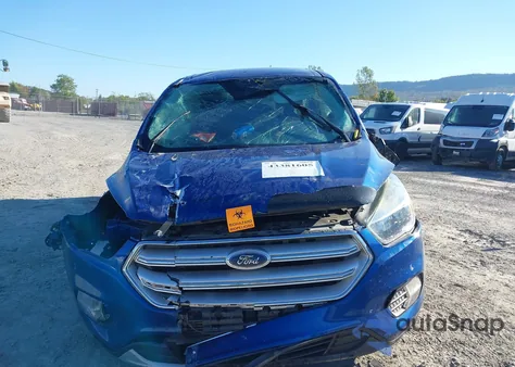 2017 Ford Escape Se из США, поврежденный, VIN 1FMCU9G92HUE32423